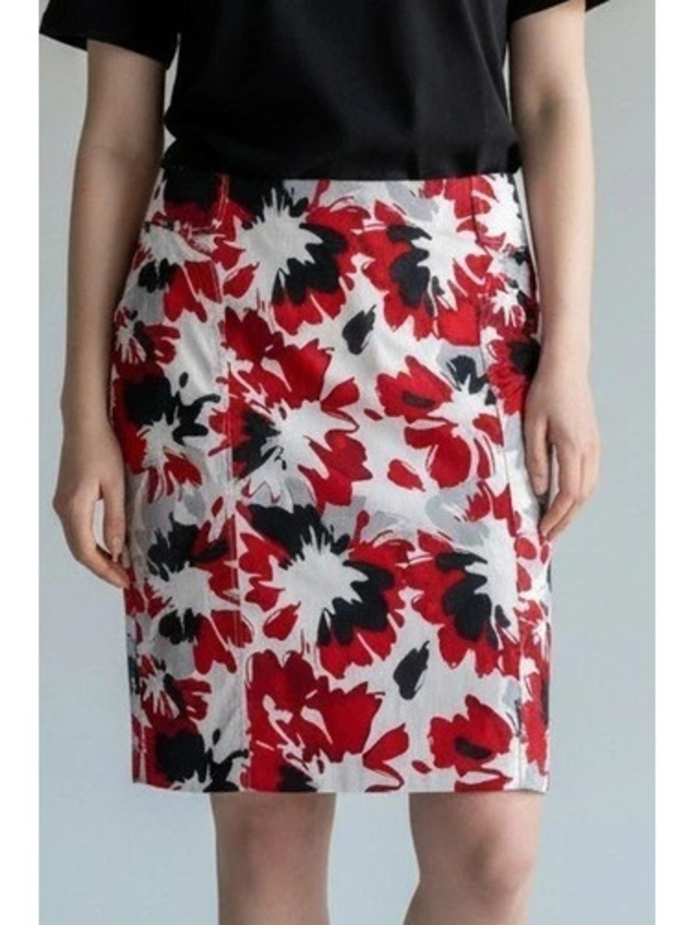 New York & Company Floral Pencil Skirt Red Black Gray White Size S Stretch
